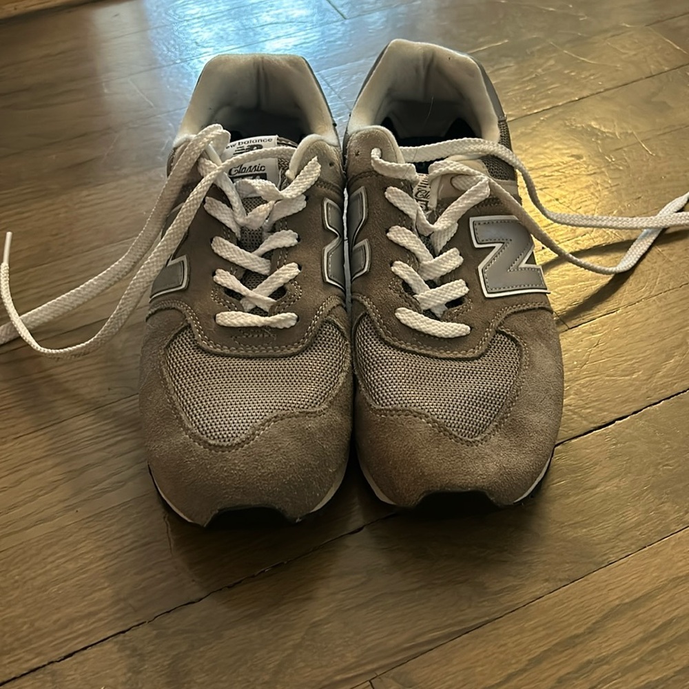 New Balance ‘Classic’ 574 - Taupe, size 8